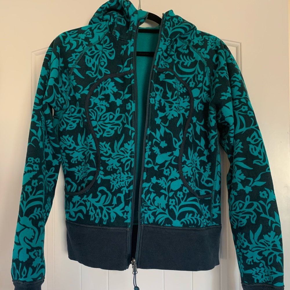 Lululemon Hoodie size 8